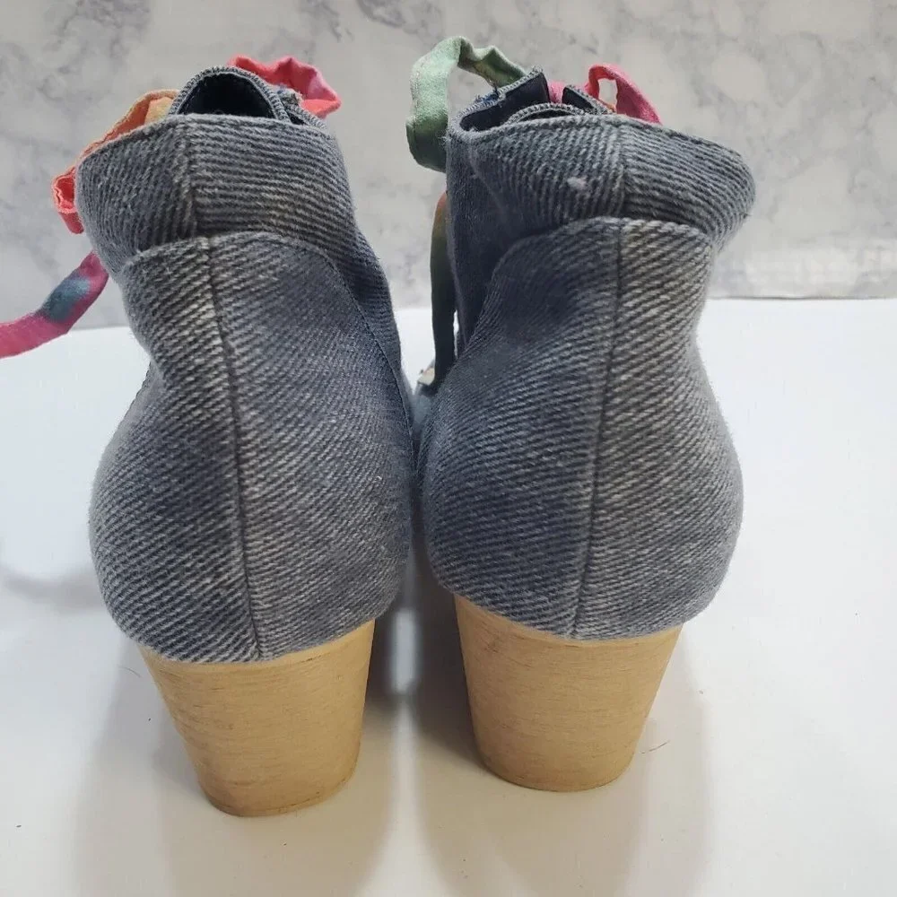 YRU AURA LO Womens Boots Size‎ 8 Blue Denim Festival Colorful Stars Quirky